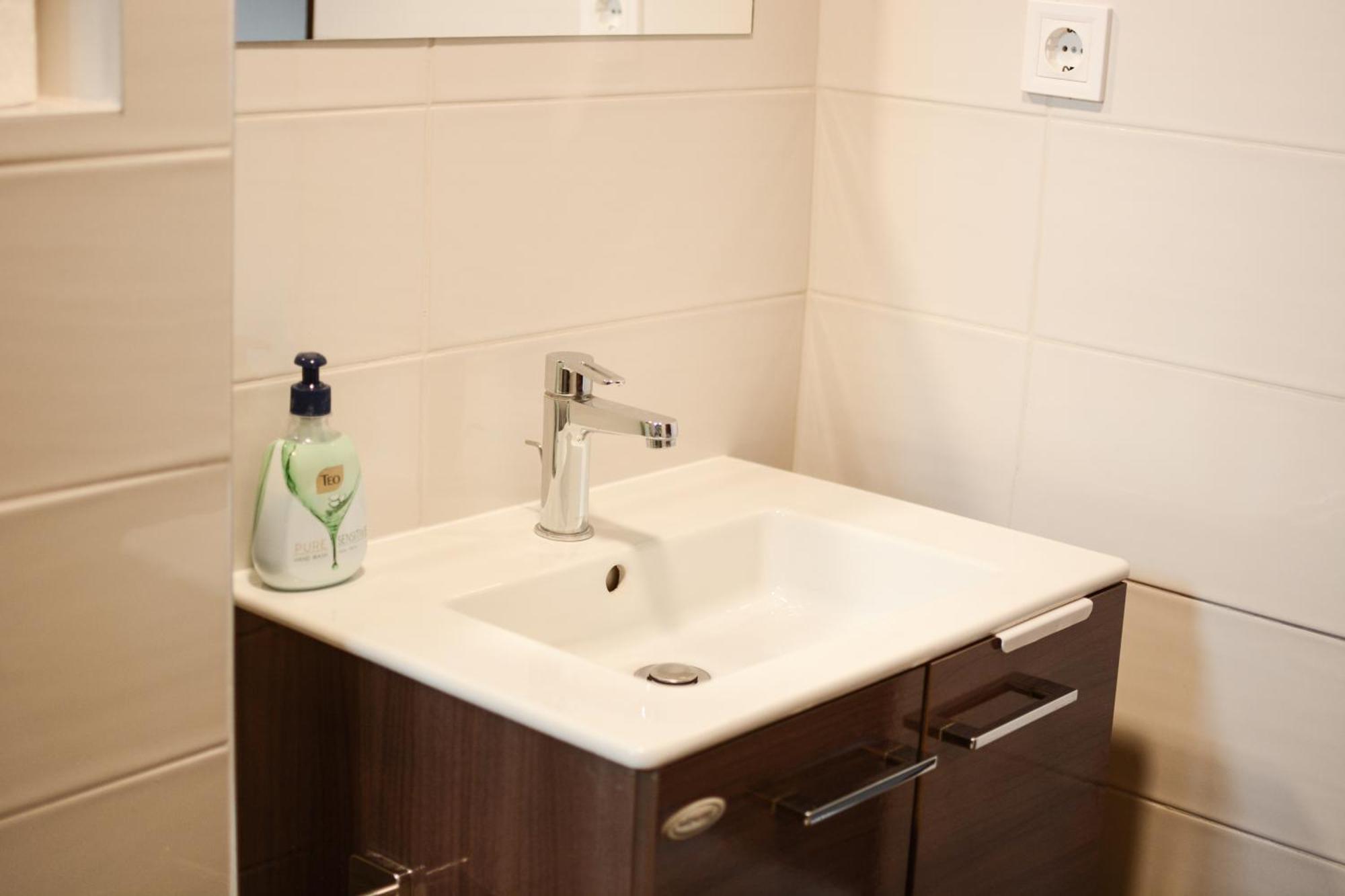 B&B Apartments Охрид Екстер'єр фото